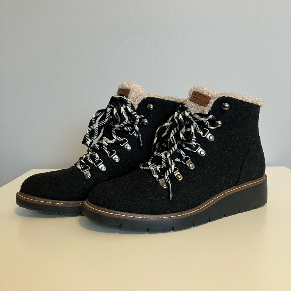 Dr School’s So Comfy boots